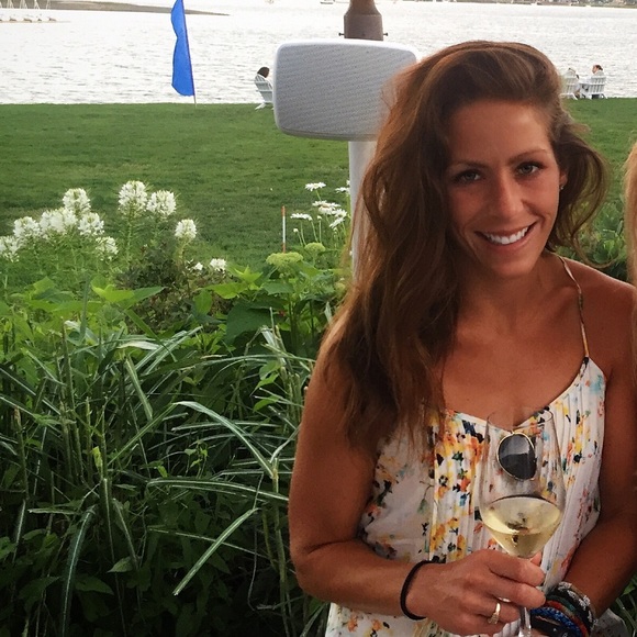 Meet your Posher, Ashley - Picture 1 of 3